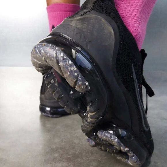 Men’s Nike's Air VaporMax Size 13 - Picture 4 of 11